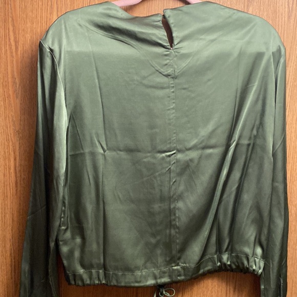 NWT Industry Republic Olive green top XS - Picture 7 of 7